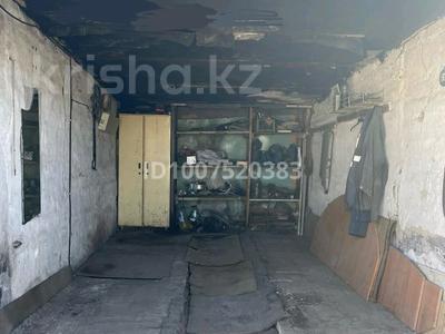 Гараж · Байконурова — ЦРП-7, НАПРОТИВ СВА&amp;quot;ТЕЛЬМАН&amp;quot;Через дорогу за 2.2 млн 〒 в Жезказгане