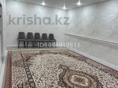 Жеке үй · 4 бөлме · 160 м² · 10 жүзд., Байшешек 100, бағасы: 23 млн ₸ в Жанаозен