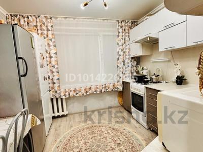 3-комнатная квартира · 78 м² · 5/5 этаж, 5в 3 — Рядом находятся супермаркет «Алтын», школа, детский сад и отделение полиции. Очень удобное расположение, вся необходимая инфраструктура находится в шаговой доступности. за 8 млн ₸ в Житикаре
