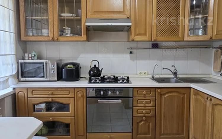 3-комнатная квартира · 78 м² · 2/4 этаж, Желтоксан 71/73 — Гоголя за 59.5 млн ₸ в Алматы, Алмалинский р-н — фото 2