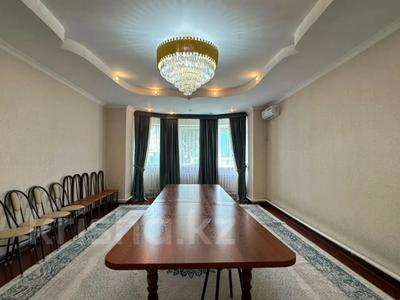 Жеке үй · 5 бөлме · 200 м² · 8.3 жүзд., Сатпаева 14, бағасы: 72 млн ₸ в 