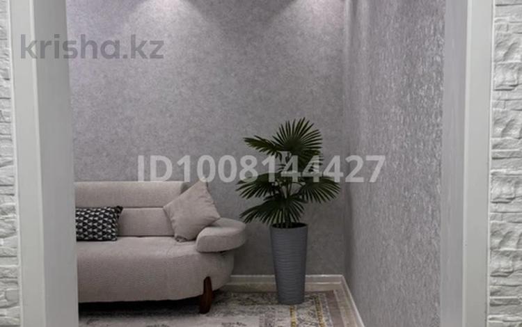 3-бөлмелі пәтер · 61.6 м² · 1/1 қабат, Мусабекова — Возле парка «Жеңіс саябағы», бағасы: 27 млн 〒 в Туркестане — фото 2