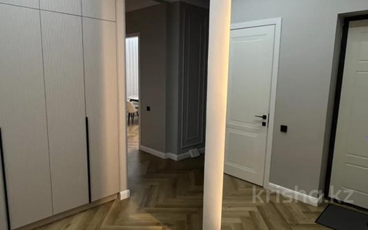 2-бөлмелі пәтер · 76.44 м² · 3/17 қабат, проспект Абая 165 — Тургут Озала, бағасы: 88 млн ₸ в Алматы, Алмалинский р-н — фото 2