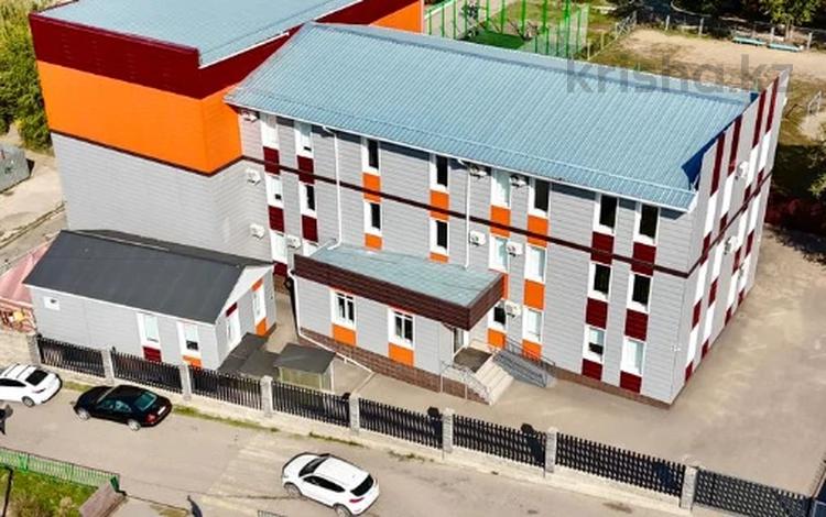 Кеңселер, медорталықтар мен дәріханалар, білім орталықтары · 1400 м², бағасы: 800 млн ₸ в  — фото 59