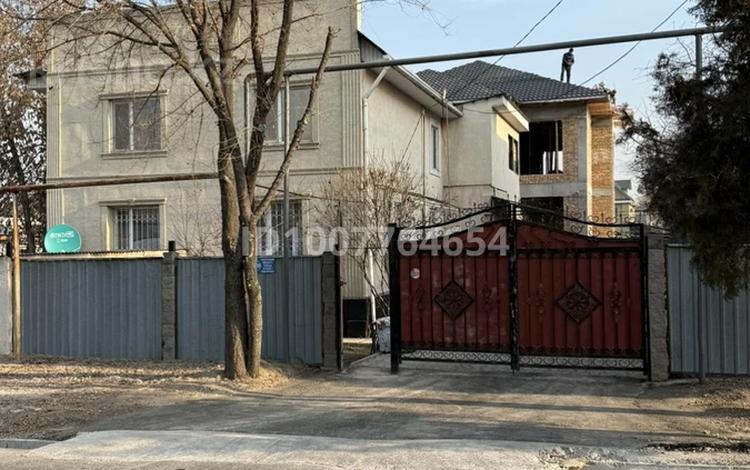 Отдельный дом · 7 комнат · 300 м² · 8.8 сот., мкр Калкаман-2, Кабылбаева 109 за 210 млн 〒 в Алматы, Наурызбайский р-н — фото 2