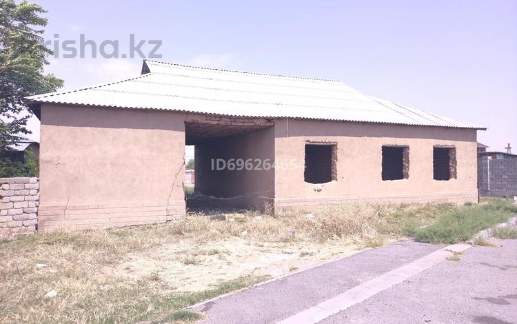 Отдельный дом · 8 комнат · 225.6 м² · 10 сот., мкр Бозарык — Бүркітші көшесі за 18 млн ₸ в Шымкенте, Абайский р-н — фото 2