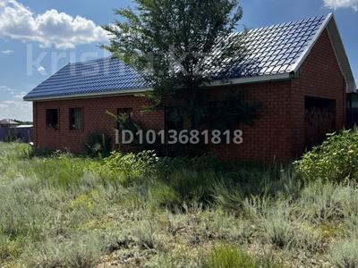 Отдельный дом · 3 комнаты · 60 м² · 18 сот., Кирпичный за 24.9 млн ₸ в Актобе, жилой массив Кирпичный