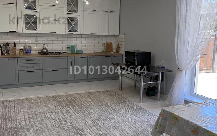 Жеке үй · 6 бөлме · 250 м² · 15 жүзд., Турссынбаева 1 а — Жаңа, бағасы: 21.5 млн ₸ в  — фото 2
