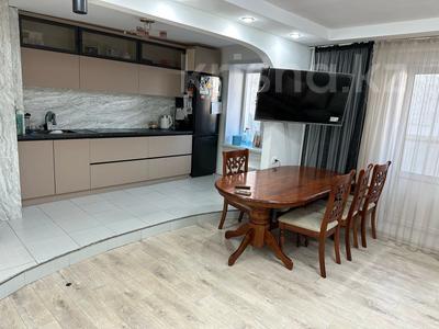 Продажа квартир в Павлодарской обл.: 5-комнатная квартира · 96 м² · 3/10 этаж, Кудайбердиева 6 за 31.5 млн 〒 5-комнатная квартира · 96 м² · 3/10 этаж, Кудайбердиева 6 за 31.5 млн 〒 в Павлодаре