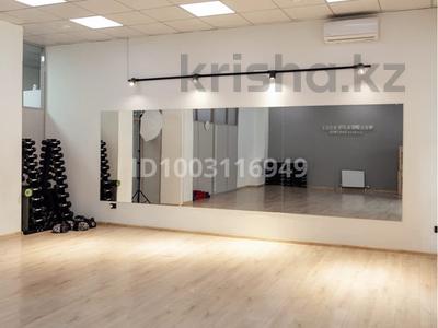 Аренда коммерческой недвижимости в Астане: Свободное назначение · 160 м² за 7 000 〒 Свободное назначение · 160 м² за 7 000 〒 в Астане, Есильский р-н