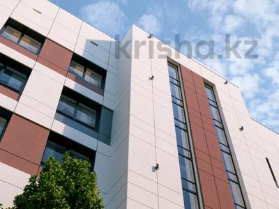 2-комнатная квартира · 74.13 м² · 3/5 этаж, Кокжал Барака 18 а, б, в за ~ 33.8 млн ₸ в Усть-Каменогорске