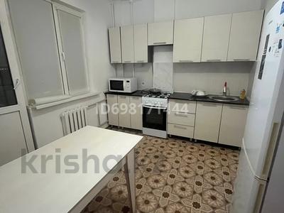 1-комнатная квартира · 50 м² · 8/9 этаж, Муса Баймуханова улица 45г за 150 000 〒 в Атырау, мкр Привокзальный-1