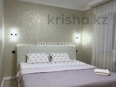 2-бөлмелі пәтер · 80 м² · 13/18 қабат, Брусиловского 167, бағасы: 3 500 ₸ в Алматы, Алмалинский р-н