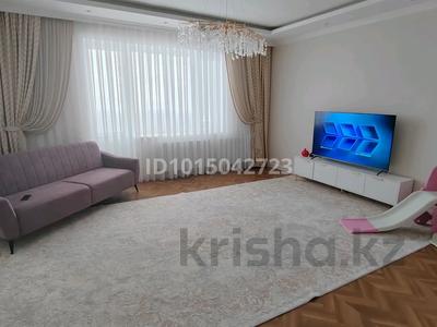 3-комнатная квартира · 120 м² · 12/22 этаж, Шамши Калдаяков 11 за 70 млн ₸ в Астане, Сарайшык р-н