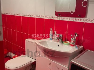 Жеке үй · 5 бөлме · 168 м² · 14 жүзд., Абдирова 24, бағасы: 55 млн ₸ в Сатпаев