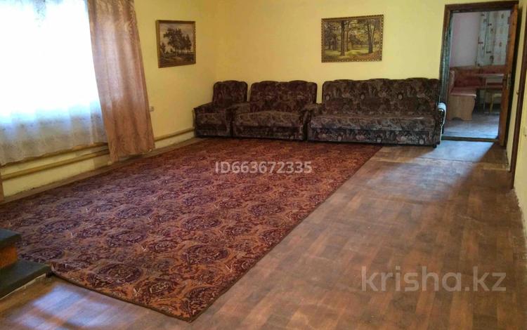 Отдельный дом · 6 комнат · 300 м² · 6 сот., Истомина 35 — Чекалина за 650 000 ₸ в Алматы, Медеуский р-н — фото 2