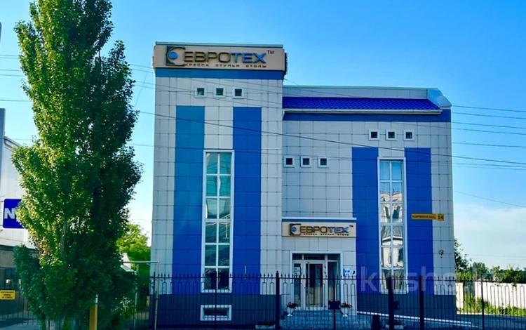 Свободное назначение, офисы, магазины и бутики, медцентры и аптеки, образование, развлечения · 935.1 м² за 420 млн ₸ в Костанае — фото 15