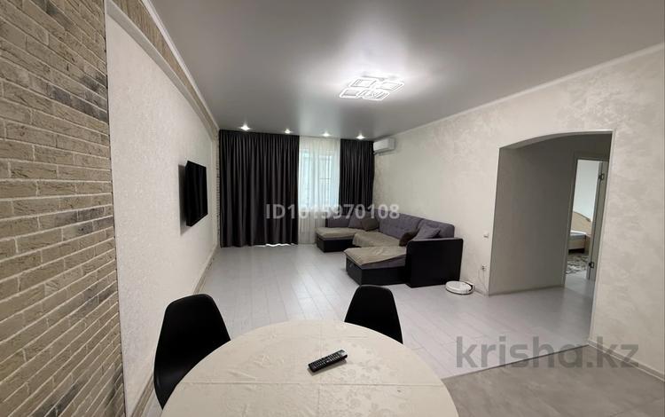 2-бөлмелі пәтер · 69.5 м² · 3/9 қабат, Самал 82 — Коняхина, бағасы: 29.9 млн ₸ в Уральске — фото 2