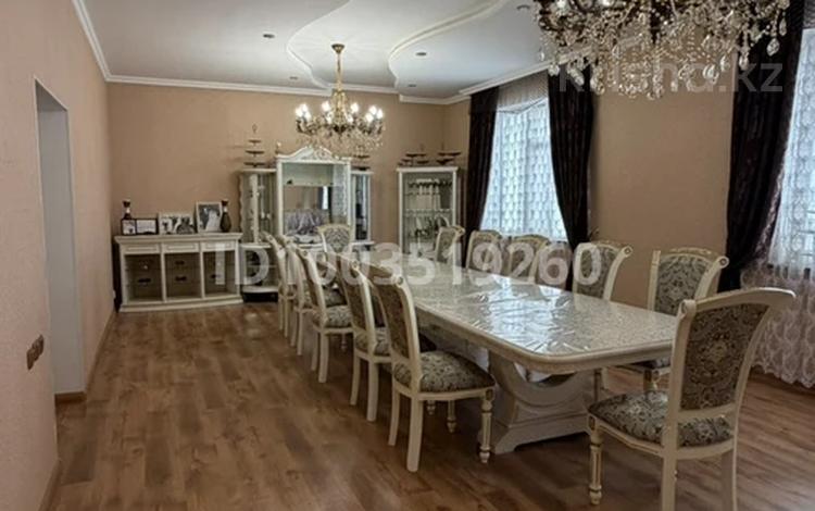 Отдельный дом · 10 комнат · 233.3 м² · 6 сот., 2-й переулок Кашаганова 5 за 63 млн ₸ в Таразе — фото 10