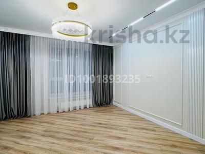 3-комнатная квартира · 90 м² · 1/9 этаж, Е 496 7 за 61 млн 〒 в Астане, Есильский р-н