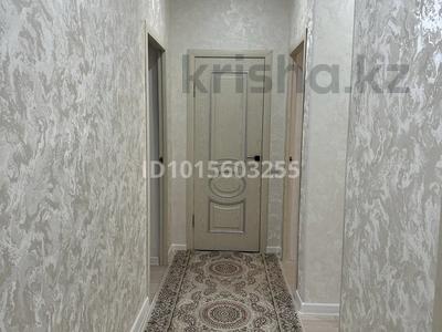 2-бөлмелі пәтер · 55 м² · 4/5 қабат, 17-ш/а. 93, бағасы: 18.5 млн ₸ в Актау, 17-й мкр