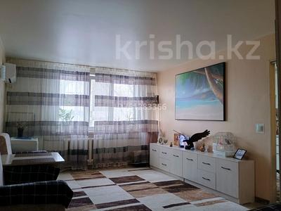 1-комнатная квартира · 38 м² · 3/9 этаж, Бульвар Гагарина 24 за 13.5 млн 〒 в Усть-Каменогорске, Ульбинский