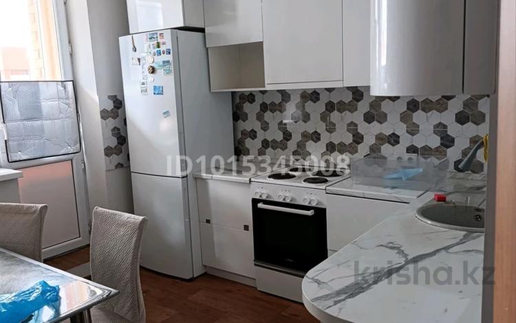 1-комнатная квартира · 34 м² · 14/16 этаж, мкр Юго-Восток, мкр Бауыржан Момышұлы 28 — ше кола 19, 103. Рядом суд, прокуратура. за 19 млн ₸ в Караганде, Казыбек би р-н — фото 2