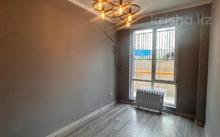 3-комнатная квартира · 86 м² · 1/9 этаж, мкр Шымсити, 189 квартал за 37 млн ₸ в Шымкенте, Абайский р-н — фото 11