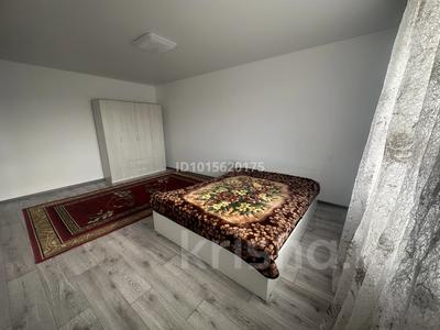 1-бөлмелі пәтер · 45 м² · 1/2 қабат, Бокеева 1 б, бағасы: 150 000 ₸ в Туздыбастау (Калинино)