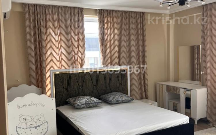 2-бөлмелі пәтер · 70 м² · 11/12 қабат, Нұрсәт ш/а, Аргынбекова 29/4 к2 — Шаяхметов, бағасы: 2 000 ₸ в Шымкенте, Каратауский р-н — фото 2