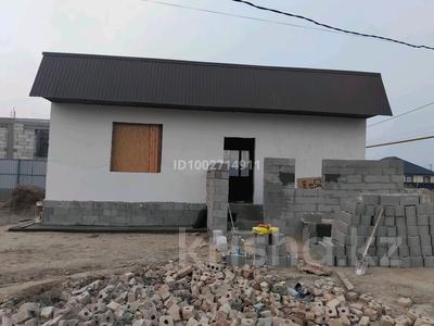 Отдельный дом · 2 комнаты · 50 м² · 5 сот., 6 квартал 13 — Көше за 9 млн 〒 в Комсомоле