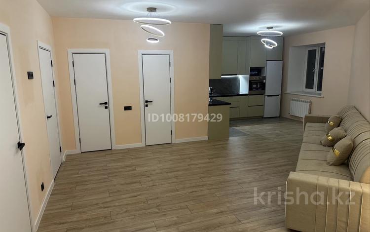 2-комнатная квартира · 86 м² · 2/13 этаж, мкр Комсомольский, Бухар жырау 32 за 300 000 ₸ в Астане, Есильский р-н — фото 2