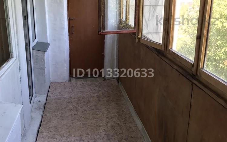 2-бөлмелі пәтер · 50 м² · 4/9 қабат, мкр Юго-Восток, 28й микрорайон 18, бағасы: 170 000 ₸ в Караганде, Казыбек би р-н — фото 2