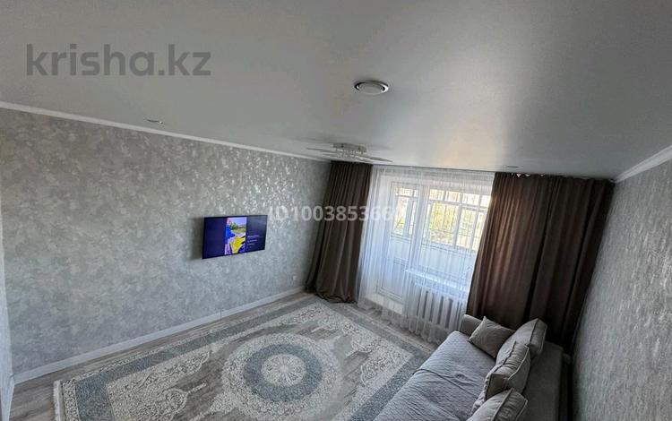 3-бөлмелі пәтер · 62 м² · 5/6 қабат, Желтоксан 37"А" — Камзина, бағасы: 18.5 млн ₸ в Аксу — фото 2