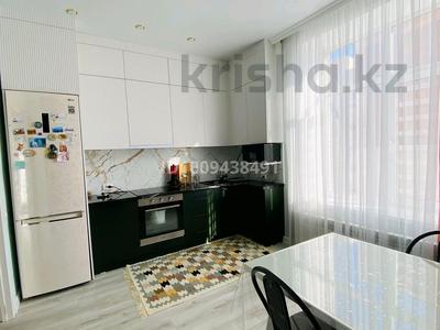 3-комнатная квартира · 80 м² · 7/10 этаж, мкр Юго-Восток, Микрорайон Байкена Ашимова 21 — Байкен Ашимов+Букетова за 45.5 млн 〒 в Караганде, Казыбек би р-н