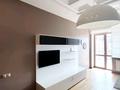 4-комнатная квартира · 190 м², Омаровой 37 за 900 000 ₸ в Алматы, Медеуский р-н — фото 12