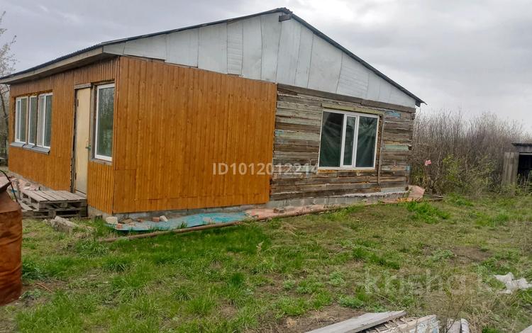 Дача · 2 комнаты · 64 м² · 6 сот., Земляничная ул. за 5 млн ₸ в Павлодаре — фото 2