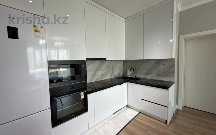 3-комнатная квартира · 68 м² · 13/14 этаж, Кожабекова 17/1 за 550 000 ₸ в Алматы, Бостандыкский р-н — фото 2
