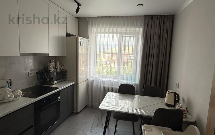 2-комнатная квартира · 55 м² · 5/7 этаж, ул. Кунанбай 15А за 25 млн ₸ в Семее, Красный Кордон — фото 2