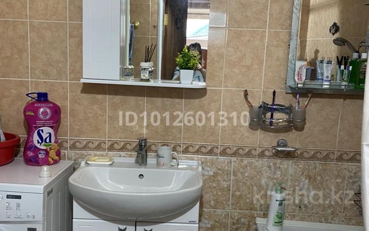 Жеке үй · 5 бөлме · 160 м² · 12 жүзд., Тепличная 23, бағасы: 50 млн ₸ в Усть-Каменогорске — фото 10