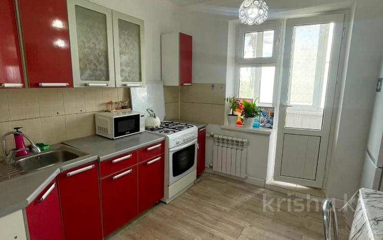2-бөлмелі пәтер · 56 м² · 5/5 қабат, мкр 11, бағасы: 17.5 млн ₸ в Актобе — фото 2