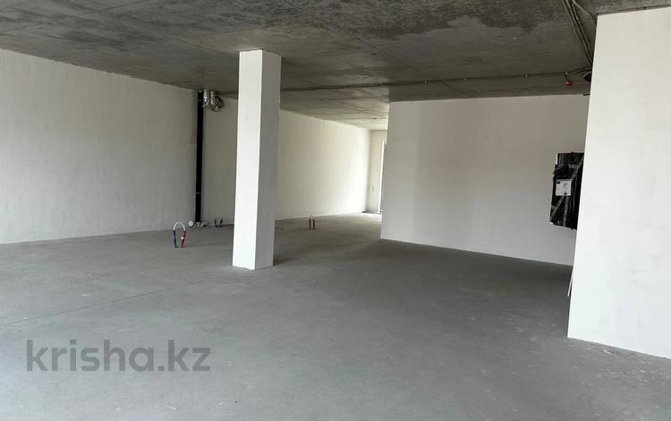 3-комнатная квартира · 145 м² · 1/3 этаж, Микрорайон Мирас за 310 млн ₸ в Алматы, Бостандыкский р-н — фото 3