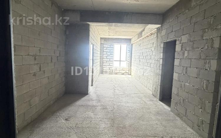 2-комнатная квартира · 60 м² · 4/8 этаж, 7А мкр, ​микрорайон 7а 27 за 28 млн ₸ в Актау — фото 2