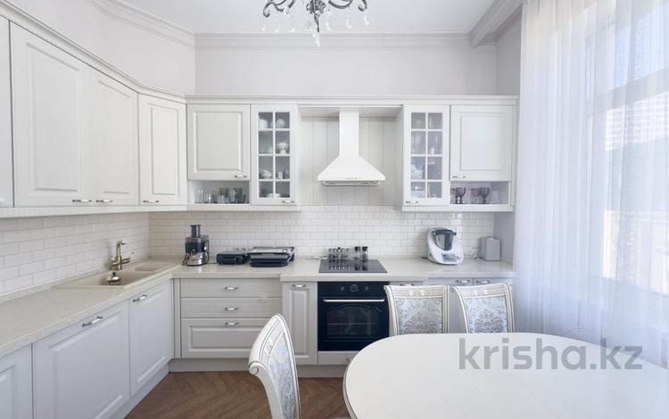 2-комнатная квартира · 77 м² · 7/7 этаж, Шамши Калдаякова 4 за 550 000 ₸ в Астане, Алматы р-н — фото 2