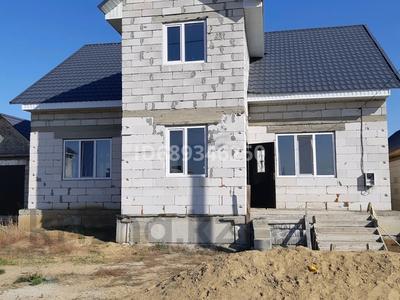 Жеке үй · 7 бөлме · 175 м² · 8 жүзд., улица 4, бағасы: 45.8 млн ₸ в Аксу