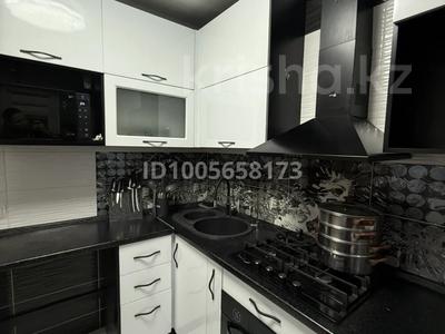 2-бөлмелі пәтер · 46 м² · 2/5 қабат, Нуркена Абдирова 50/1, бағасы: 200 000 ₸ в Караганде, Казыбек би р-н