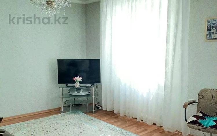 3-комнатная квартира, 60 м², 2/5 этаж, назарбаева 16 за 20.5 млн 〒 в Кокшетау — фото 2