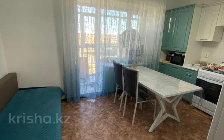 1-комнатная квартира · 42.5 м² · 5/10 этаж, мкр. Алтын орда, Ораз Татеулы за 16.8 млн ₸ в Актобе — фото 2