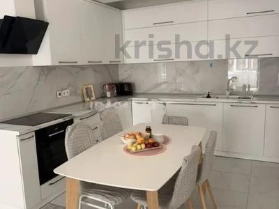 3-комнатная квартира · 90 м² · 1/4 этаж, Омарова 35/1 за 550 000 ₸ в Алматы, Медеуский р-н