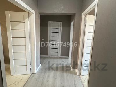 4-комнатная квартира · 84 м² · 2/5 этаж, Асылбекова 84 за 34 млн 〒 в Жезказгане